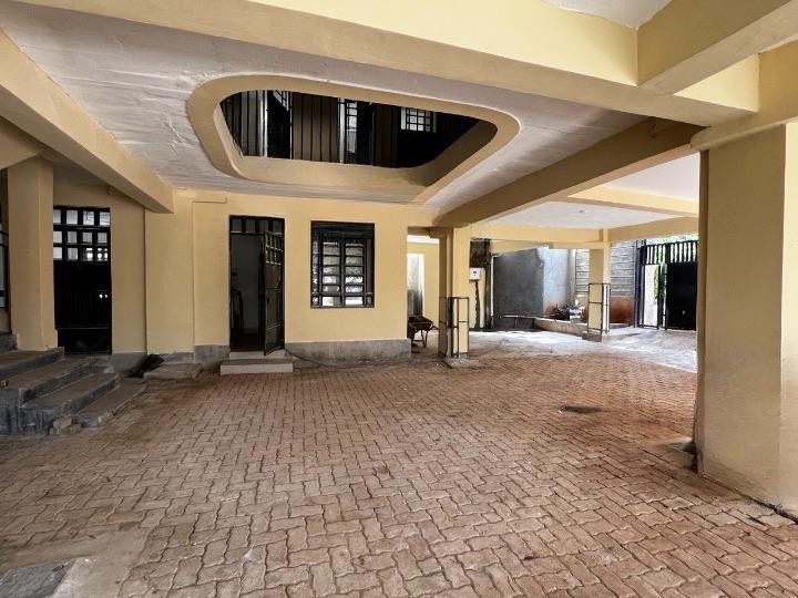 Covered entrance and arrival area at The Wave Kirigiti
